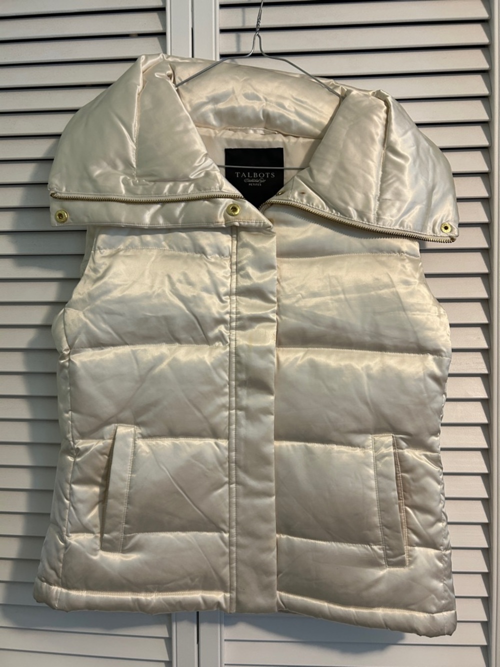 Talbots Satin Ivory Quilted Sleeveless Puffer Vest